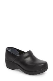 Shop the official dansko™ australia and new zealand website for comfortable & stylish footwear including our iconic clogs, mules, sandals, boots, mary janes & more. Dansko Nordstrom