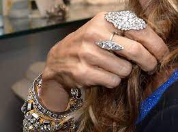 Gem Gossip Jewelry Blog Sarah Jessica Parker Djula Jewelry Fred Leighton