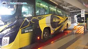 Tiket ke hatyai ini dibeli kurang lebih sebulan sebelum hari h (idr 230.000) dari promo airasia. Bas Dari Kl Ke Hatyai Alisan Golden Coach Jom Travel Youtube