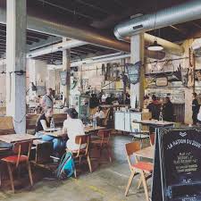 Darwin Ecosysteme Le Magasin General Inside Outside Lieu Incontournable Pour Boire Un Verre Ou Manger Dans Une Dec Instagram Creative Studio Studio