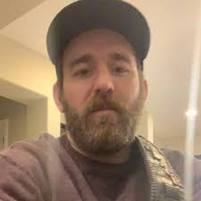 Western Wednesday! A cowboy song from one of @sean.pascoe and mines  favorite movies. Happy Thanksgiving. #Riobravo #westernwednesday  #myrifleponyandme