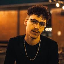 Bianca Munoz Email & Phone Number