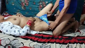 Hot Desi wife sex video with Boy