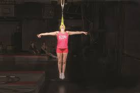 Wil jij dit nieuwsverhaal volgen? Via De Paal Naar Cirque Du Soleil Demi Brama 16 Verbaast Vriend En Vijand Met Spectaculaire Danskunsten De Volkskrant