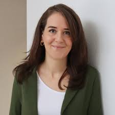 Claudia LUGER-BAZINGER