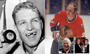 Bobby Hull dies at 84: Blackhawks teammates and fans bid farewell to the  'Golden Jet'