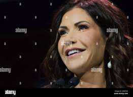 Des Moines, Iowa, USA. 16th July, 2021. Former US Representative and  current governor of South Dakota KRISTI NOEM speaks at the 2021 Family  Leadership Summit in Des Moines, Iowa