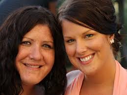 Alicia Mummert's Instagram, Twitter & Facebook