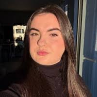 1000+ profils pour “Julia”