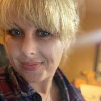 Renee Carver's Instagram, Twitter & Facebook