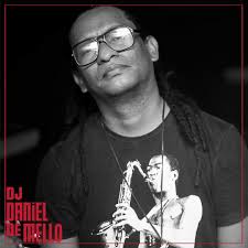 Stream Daniel de Mello music