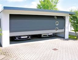 Nach 300m chalet mit doppelgarage auf der rechten seite. Garagen Siebau Schweiz