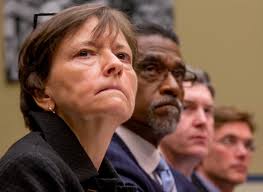 Ex-officials point fingers at hearing