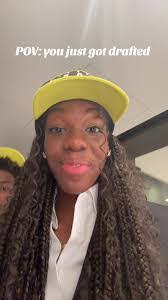 Taina Colon's Instagram, Twitter & Facebook