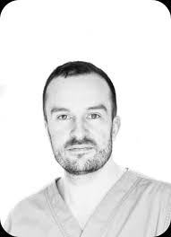 Thomas Douillard chirurgien dentiste Clermont-Ferrand