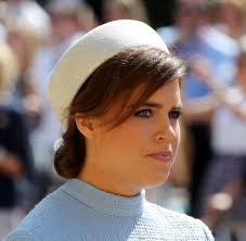 Die britische prinzessin eugenie (28) hat am freitag in windsor ihren langjährigen freund jack prinzessin eugenie ist die tochter von prinz andrew, dem zweitältesten sohn der queen und seiner. Ygan68tissrigm