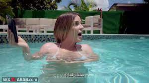 فيديو من تحت ألماء - سكس مترجم | أيطالية, مسبح