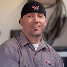 Ryan Westcott's Instagram, Twitter & Facebook