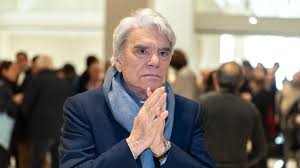 Une victoire pour l'homme d'affaires qui se bat depuis trois ans contre un double cancer de l'œsophage et de l'estomac. Video La Lecon De Courage De Bernard Tapie Face A La Maladie