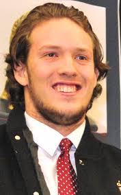 Gaziano Awards: Davis, Holman named top linemen