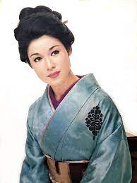 若尾文子 1969年 美しいキモノより | 昔 美人, 着物スタイル, 女性俳優
