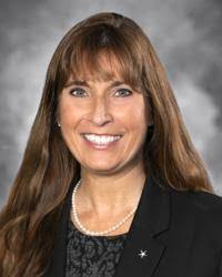 Tracy Nagle's Instagram, Twitter & Facebook