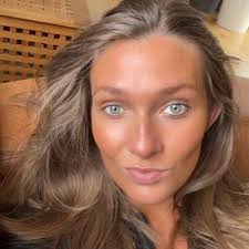 Vicky Chapman (@vickychaps)