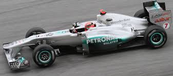 Formula satu, disingkat f1 (atau bernama lengkap fia formula one world championship), adalah kelas tertinggi balap mobil kursi tunggal yang diatur oleh federasi otomotif internasional (fia) dan dimiliki oleh formula one group. Mercedes Mgp W02 Wikipedia Bahasa Melayu Ensiklopedia Bebas