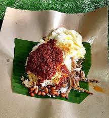 Cara melipat bungkus nasi kekinian. Follow Me To Eat La Malaysian Food Blog Nasi Lemak Delivery To Your Home By Nasi Lemak Bk4 In Kuala Lumpur Selangor