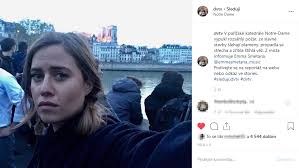 Emma smetana je po tragické fotce s notre dame zdroj: Ustav Pro Mem Cesky Akademie Memu Ceske Republiky Reportaz Emmy Smetana 15 Duben 2019 O Memu Mem Se Odviji Od Templatu Jehoz Obsahem Je Reporterka Dvtv Emma Smetana Dramaticky Se Divajici