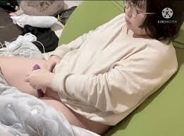 無修正エロライブチャット】スマホ撮影！ＬＩＮＥビデオ通話で生脱ぎ＆オナニー＆超接写くぱぁする浅黒肌自撮り素人ギャルの動画が流出！自宅◎服装◎日焼け跡◎  - 【エロライブチャットマスターの無料Ｈ動画４】