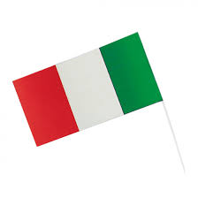Sie ist eine trikolore mit senkrechten streifen der farben grün, weiß, rot. Amscan Flagge Italien 12 X 23 Cm Papier Rot Weiss Grun Internet Toys