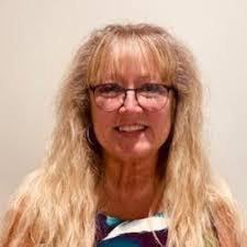 Robin Burchfield's Instagram, Twitter & Facebook