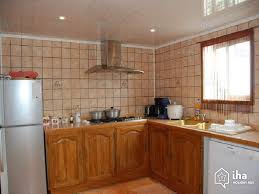Publier une annonce pour vendre ou mettre en location un bien immobilier entre particuliers est gratuit. Location Villa A La Plaine Des Cafres Iha 17229