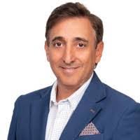 Carol Splaine's Instagram, Twitter & Facebook