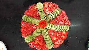 This easy greek salad recipe is our new favorite summer side dish! Unique Salad Decoration Ideas 32 Best Salad Plate Decoration Idea For Lunch Dinner Youtube