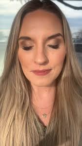 Working with beautiful people makes my job easy ! What do we think of this  makeup look ??!!! I’m loving 🥰 this modren Smokey