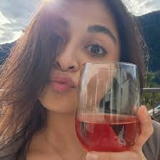 Spent the most beautiful day with my love at Walter Peak, indulging in  gourmet dining surrounded by stunning lake and mountain views 🌄🍴  #QueenstownAdventures #WalterPeakDining #LoveAndLakes #NZGetaway