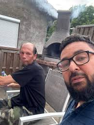 Une page se tourne dans la filière laboratoire. Clap de fin pour Patrick  Lancon Christophe Mercier, mais début d'une nouvelle vie ! Bonne retraite  les amis.