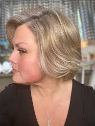 Just a few still shots after my live! This tool is AMAZING AND QUICK and  that's why i love it!! Le volume by L'ange **overlook my ruddy face 😂  that's tomorrow's live