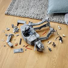 Adding new characters, new levels, new features and for the first time ever, the chance to build and battle your way through a fun star wars galaxy on your pc! Lego Star Wars At At 75288 Toys R Us Canada