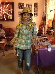 Pin By On My Creations Halloween Costumes Scarecrow Diy Scarecrow Costume Scarecrow Costume