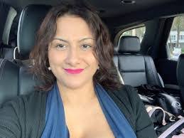 Jan Stearns's Instagram, Twitter & Facebook