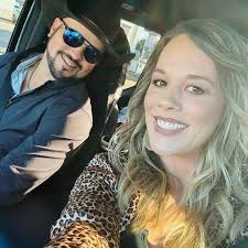 Interested in getting a quote for lawn maintenance with clippings bagged  and raised bed maintenance, please and thank you. You can DM me.