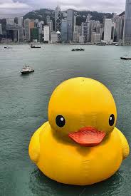 Giant Rubber Duck Brings Happiness To Hong Kong My Modern Metropolis Rubber Duck Duck Rubber Ducky