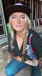 Evan Estes Female Mechanic