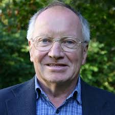 Professor Craig Mackay