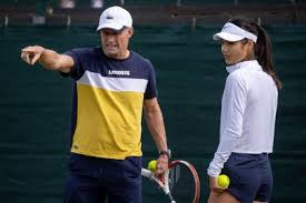 Emma raducanu withdrew from wimbledon on the advice of medical staff after she started to breathe heavily and felt dizzy. L Wevr7gqi3sem