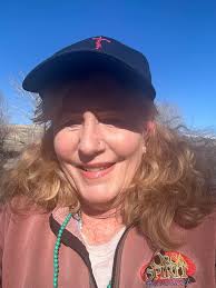 All i want is a clean Relationships, No lies, No games, No secrets, just  pure love."😊💝