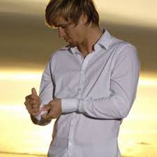 Beginning his career with landskrona bois, he went on to represent nec nijmegen, west bromwich albion. Jon Olsson Jonolsson Twitter